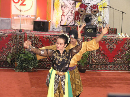 west javas traditional dance 2